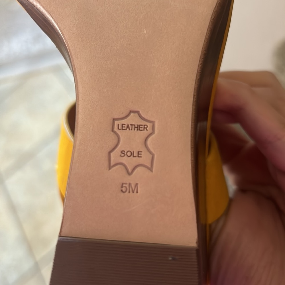 Beautiful Tory Burch wedge sandals - Picture 5 of 6
